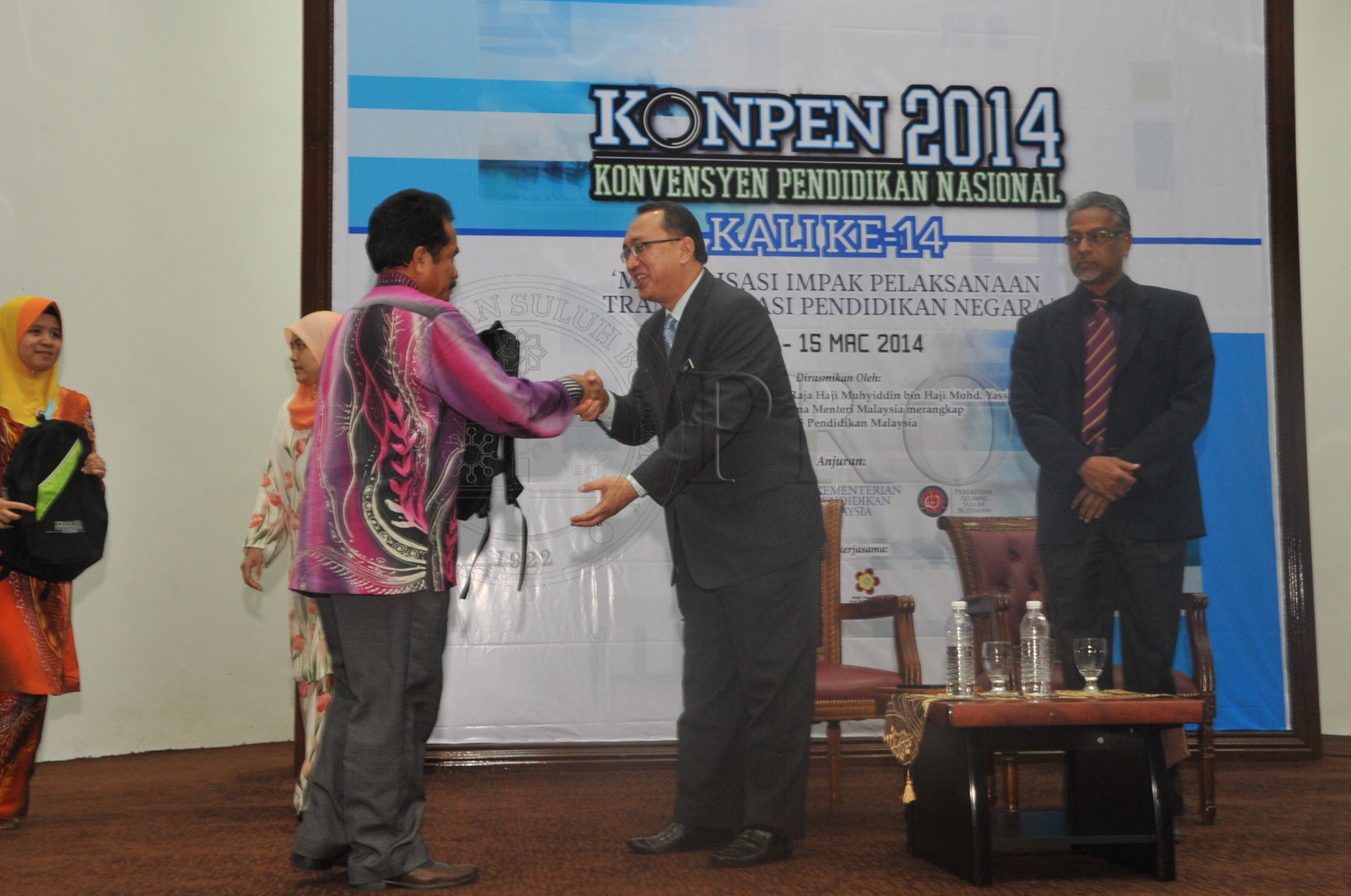 PRO 14 28 KONPEN PRO 6992